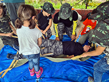 kids12_033.jpg