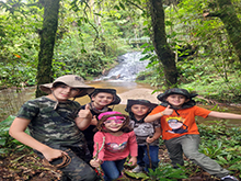kids12_168.jpg