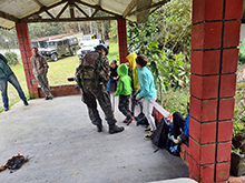 kids13_098.jpg