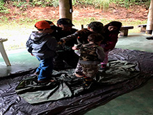 kids2_120.jpg