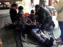 kids2_140.jpg